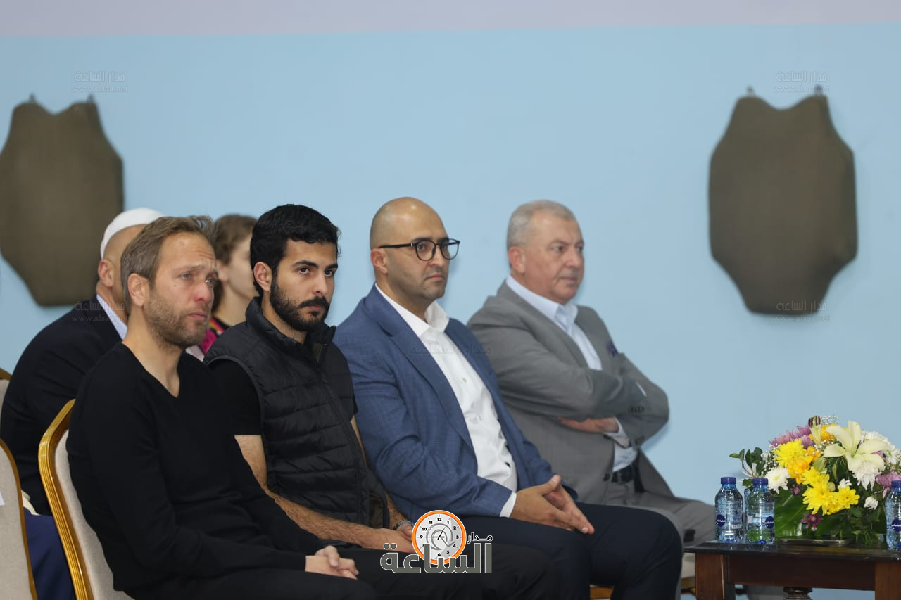 Madar Al-Saa Images 0.5970062303239314