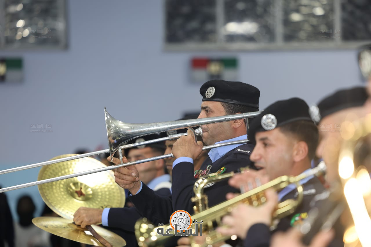 Madar Al-Saa Images 0.8712178814465295