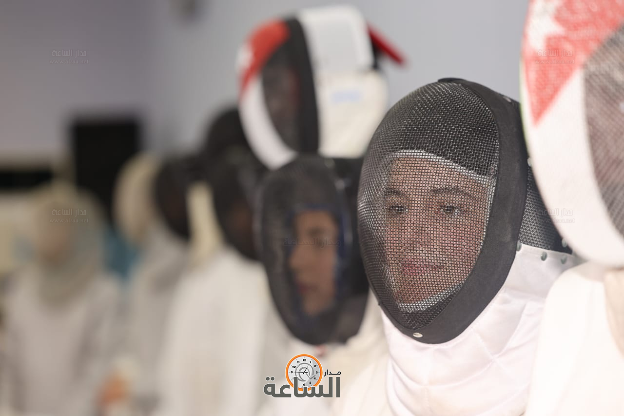 Madar Al-Saa Images 0.1077532957679137