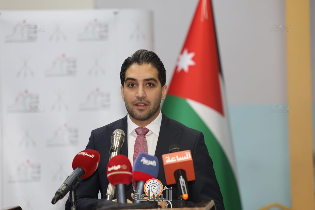 Madar Al-Saa Images 0.8043796722803338