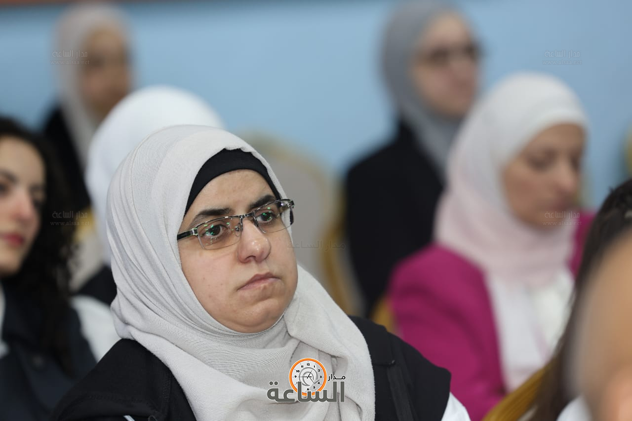 Madar Al-Saa Images 0.6041252505510593