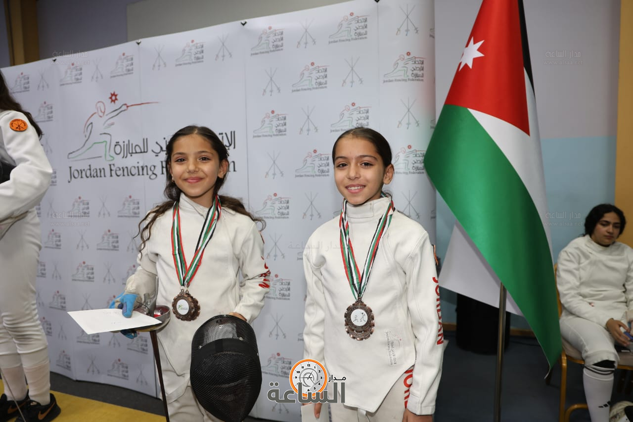 Madar Al-Saa Images 0.48892388939897