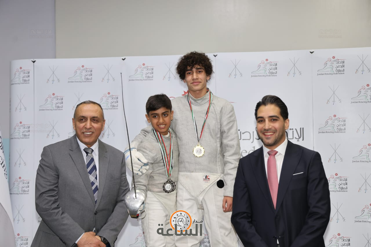 Madar Al-Saa Images 0.9710336838460594