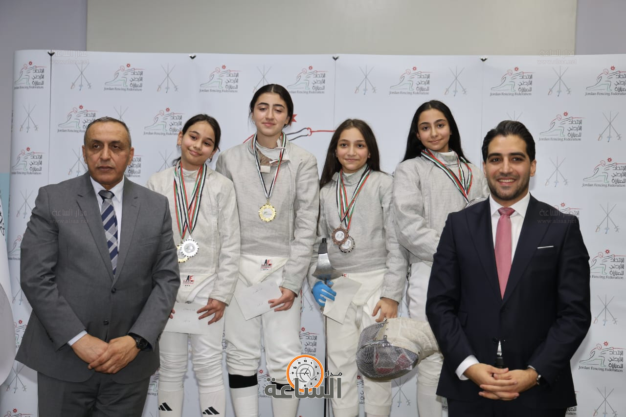 Madar Al-Saa Images 0.1063979345840067