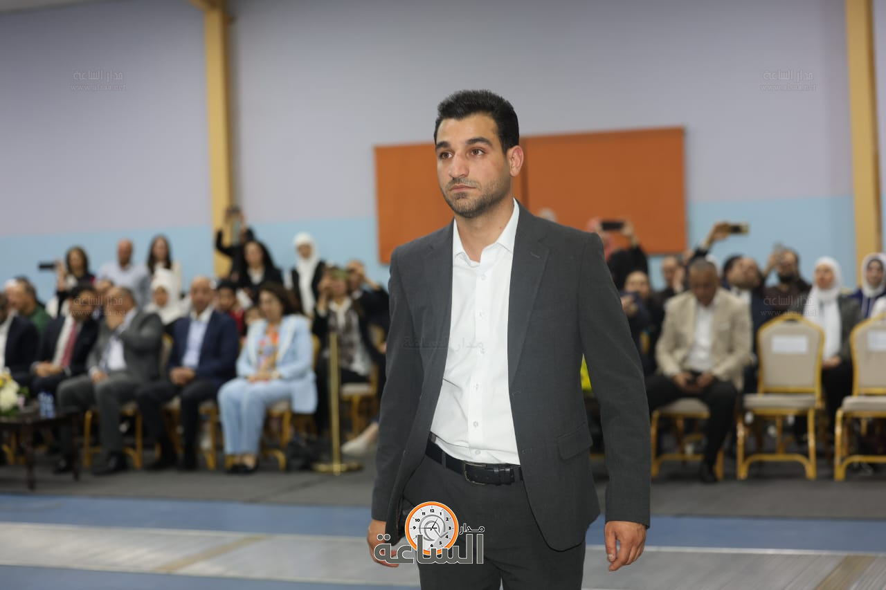 Madar Al-Saa Images 0.2900496427698158