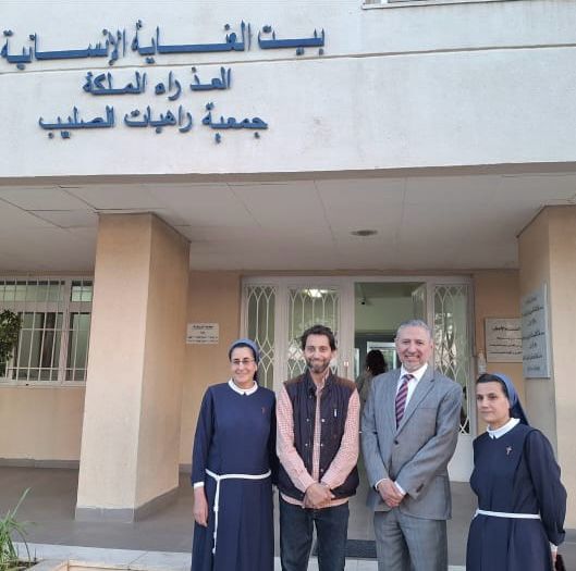 Madar Al-Saa Images 0.4435647780334844