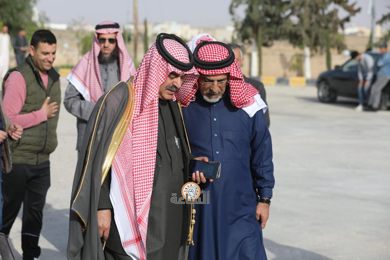 Madar Al-Saa Images 0.47975702561830635