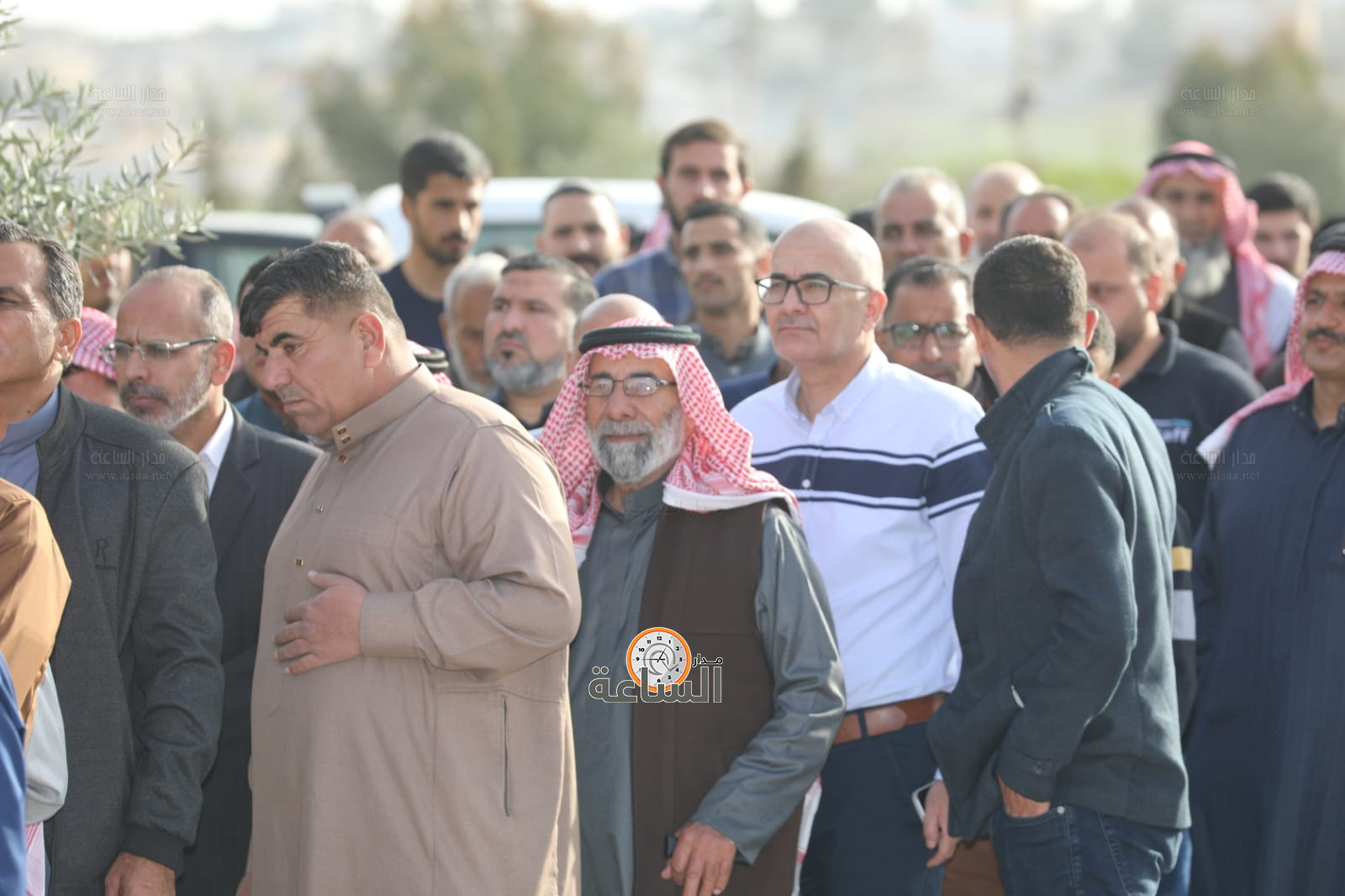 Madar Al-Saa Images 0.47998350776856746