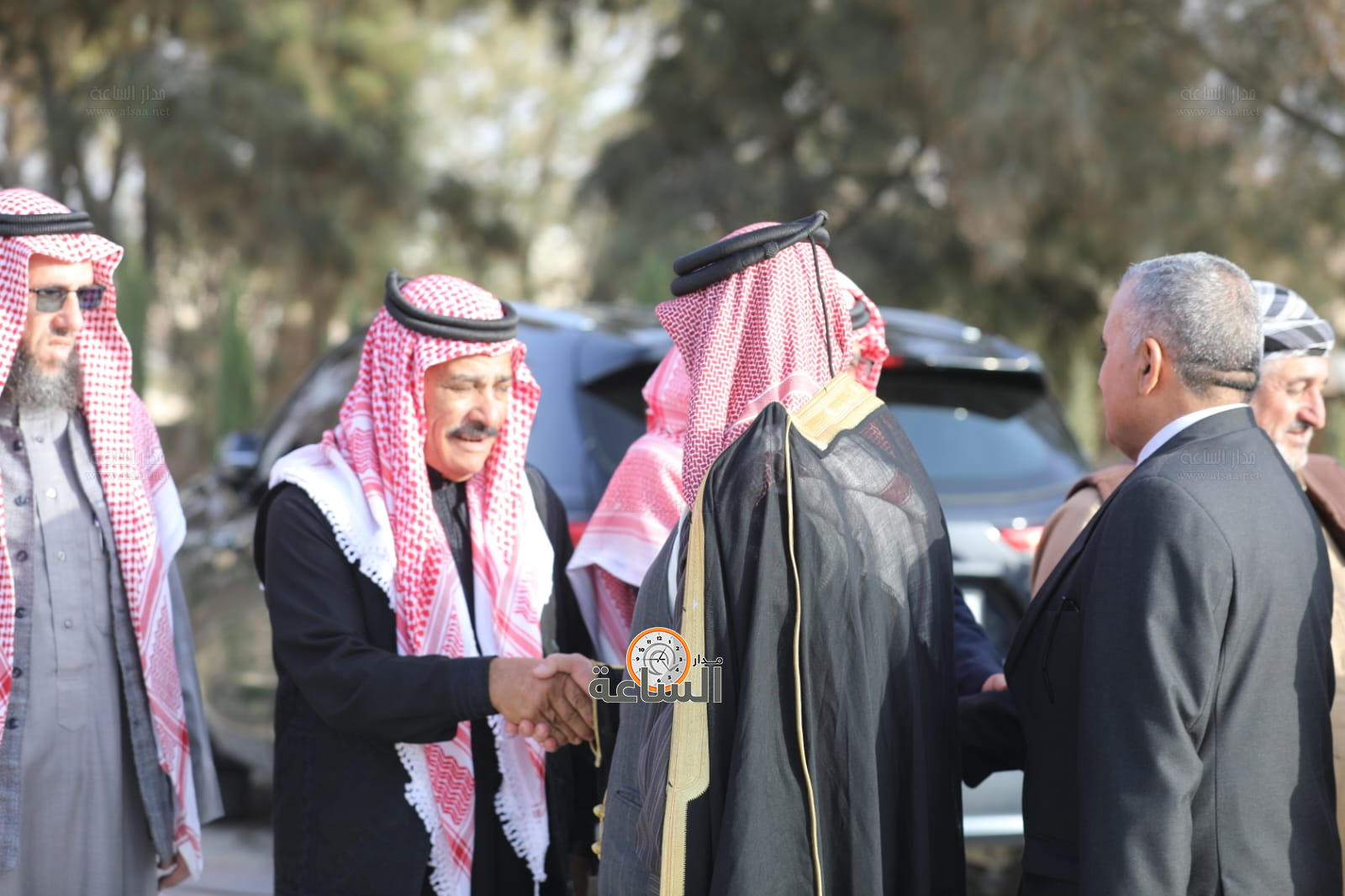 Madar Al-Saa Images 0.48668290653852053