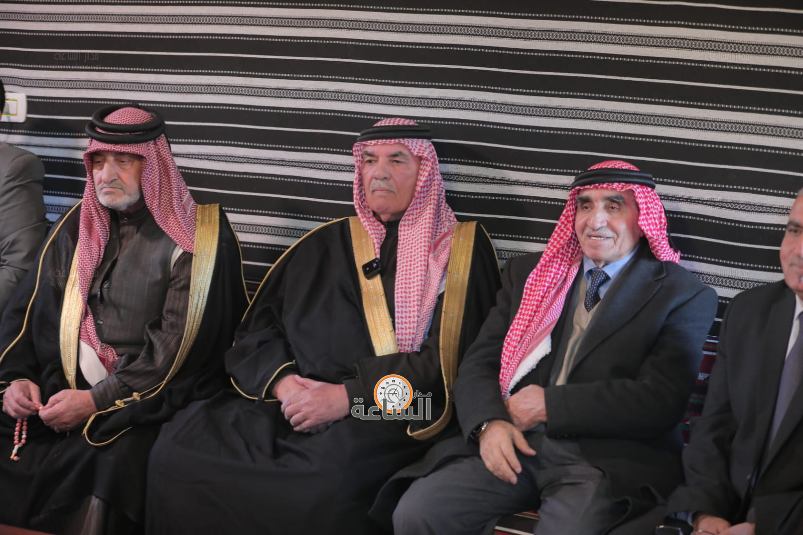 Madar Al-Saa Images 0.33290058604348327