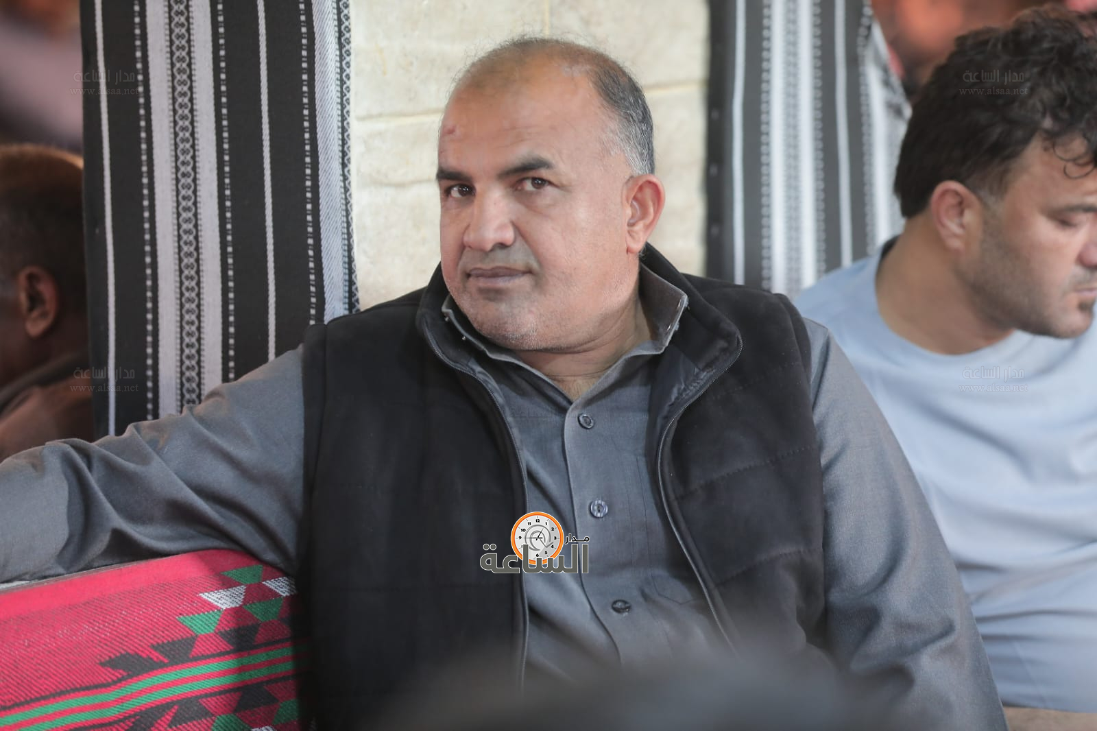 Madar Al-Saa Images 0.9884654385624487