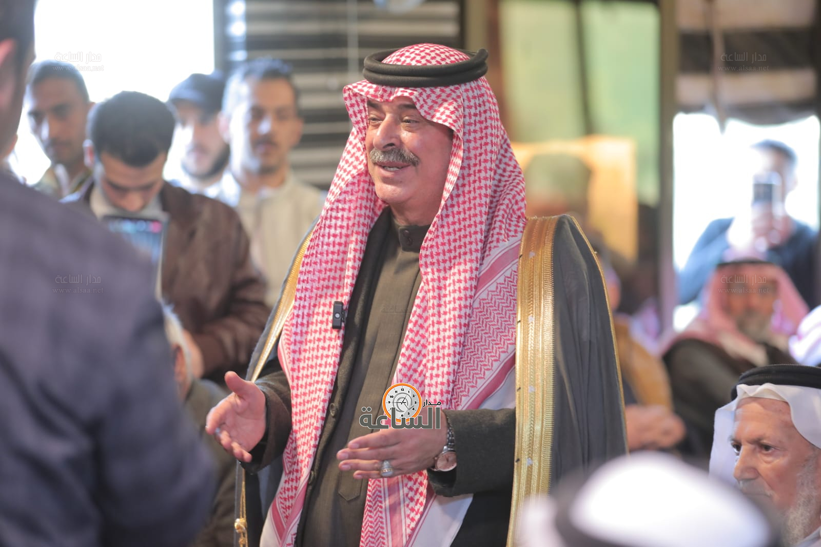 Madar Al-Saa Images 0.9903935184702193