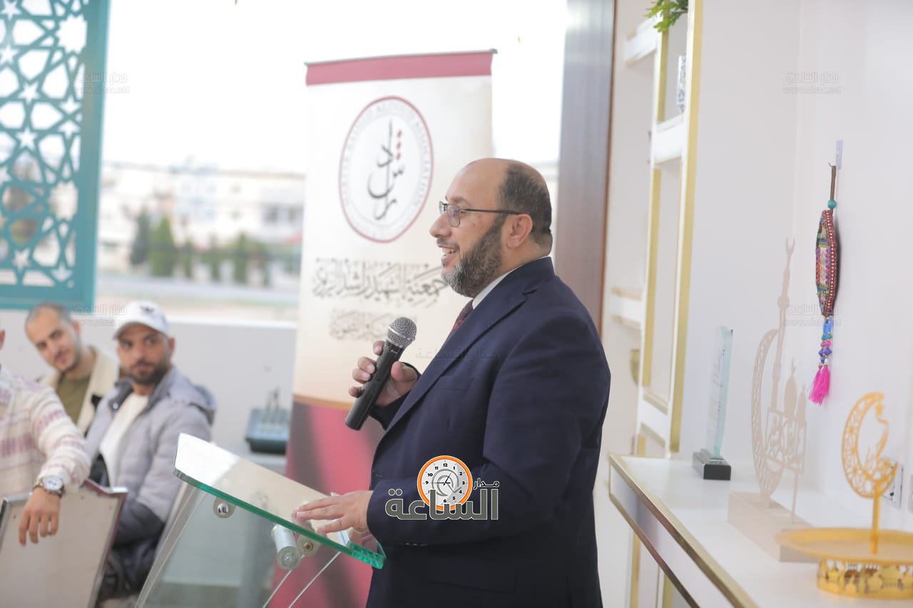 Madar Al-Saa Images 0.7932504238251552