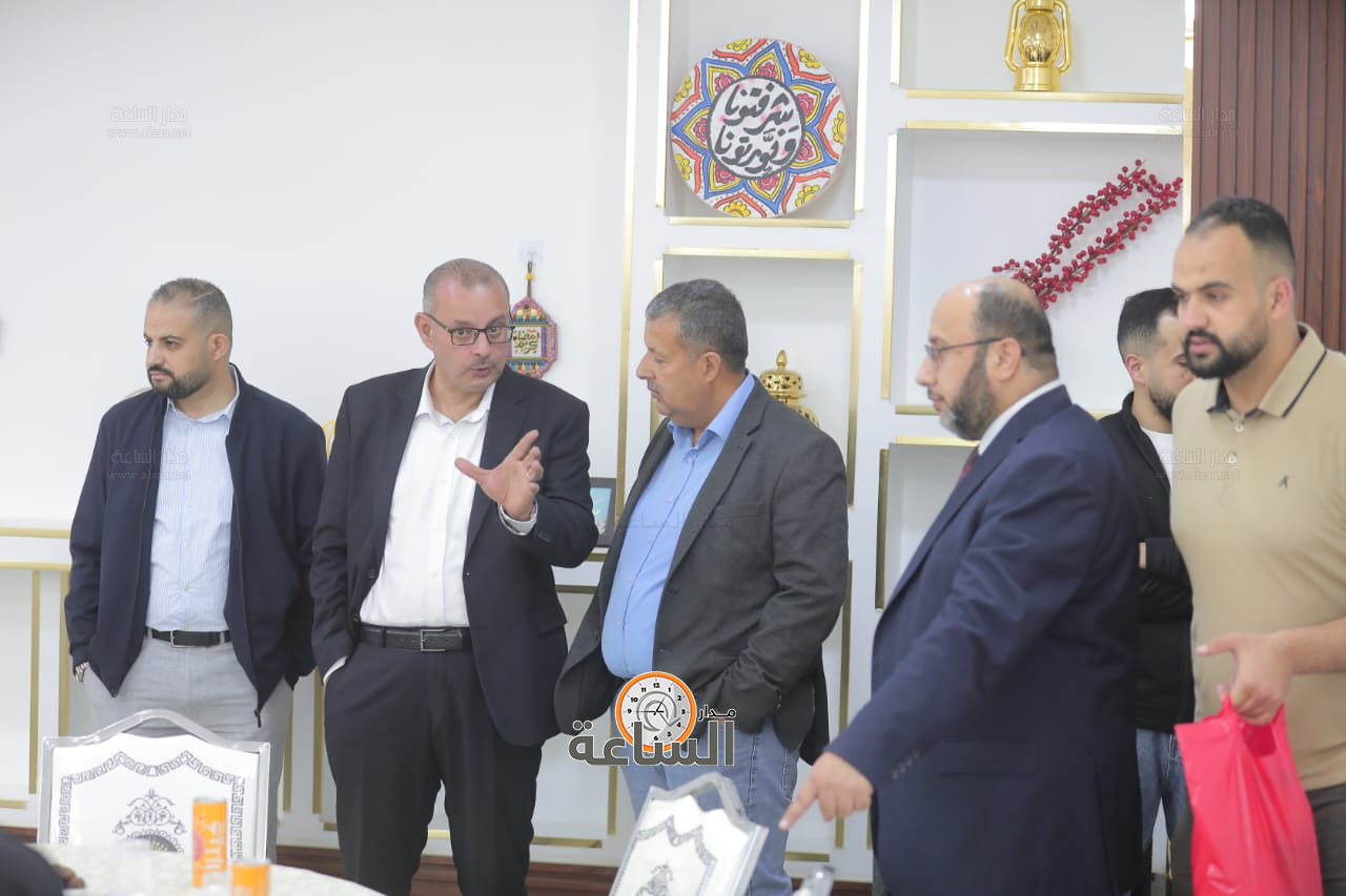 Madar Al-Saa Images 0.09975332616381127