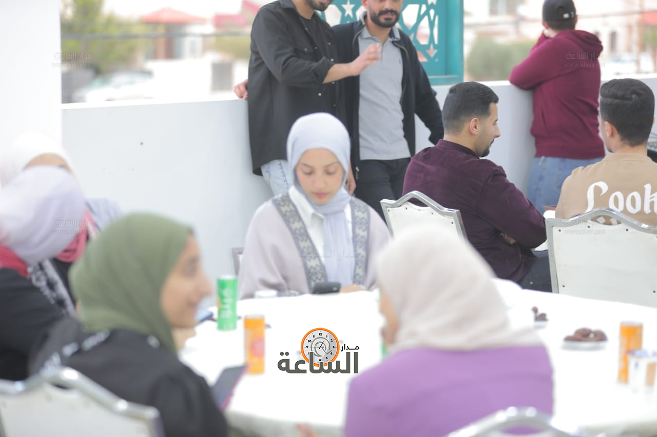 Madar Al-Saa Images 0.9273423023739522