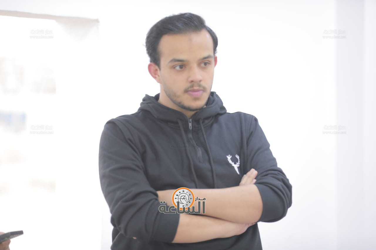 Madar Al-Saa Images 0.7742185303480242