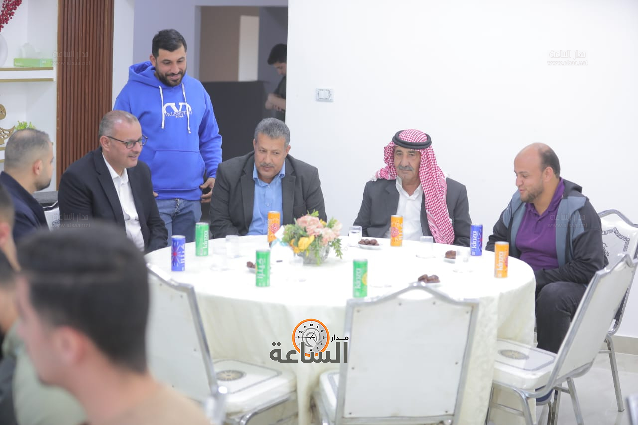 Madar Al-Saa Images 0.3312300472742027