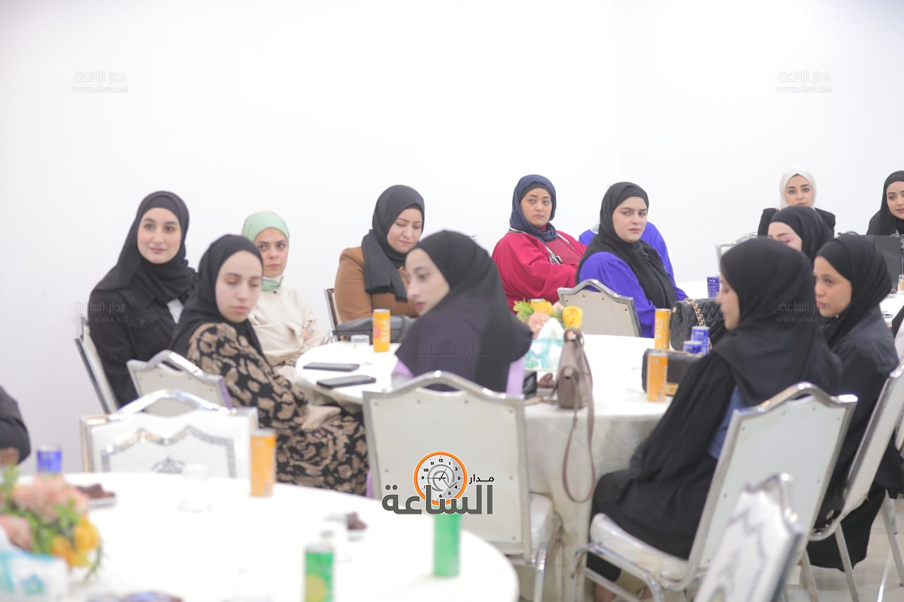 Madar Al-Saa Images 0.37443686486926