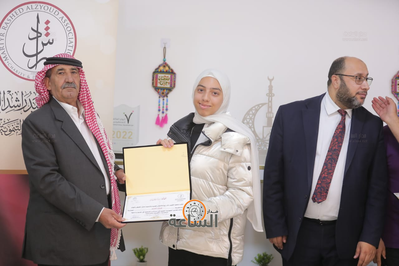 Madar Al-Saa Images 0.23568092762177772