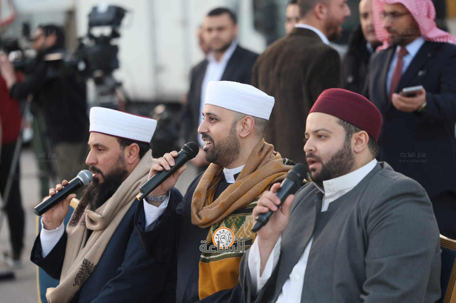 Madar Al-Saa Images 0.18384980926367112