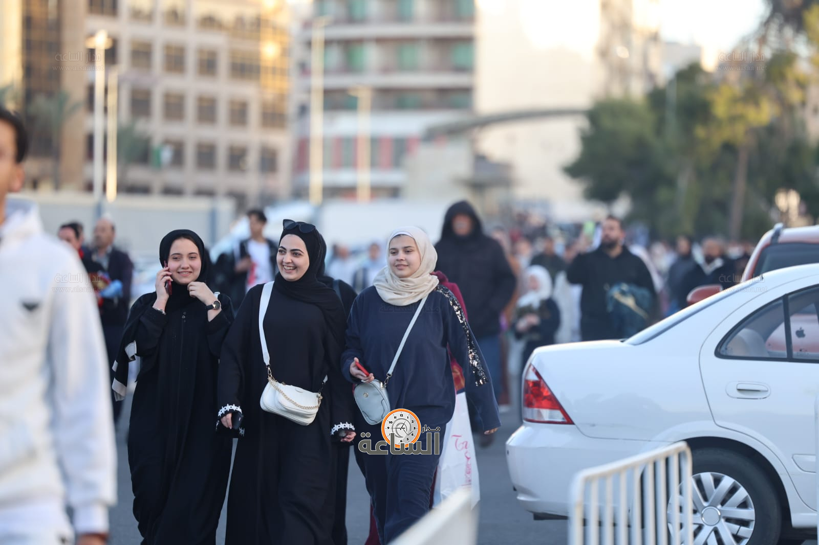 Madar Al-Saa Images 0.864654839158143