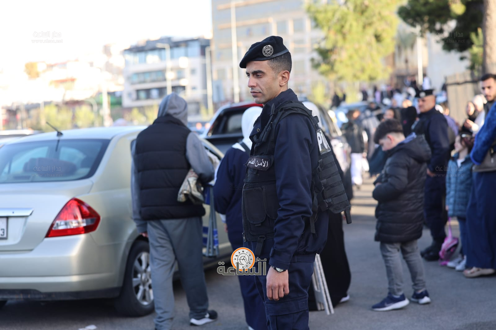 Madar Al-Saa Images 0.17107336044234422