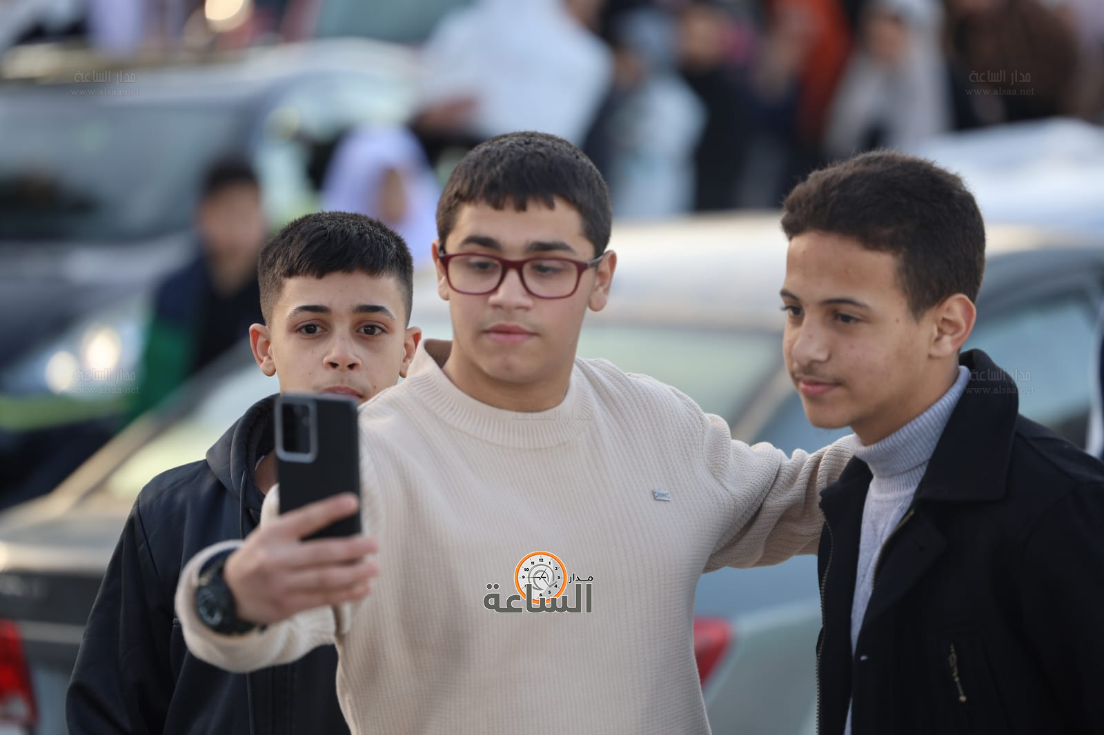 Madar Al-Saa Images 0.8998804318902058