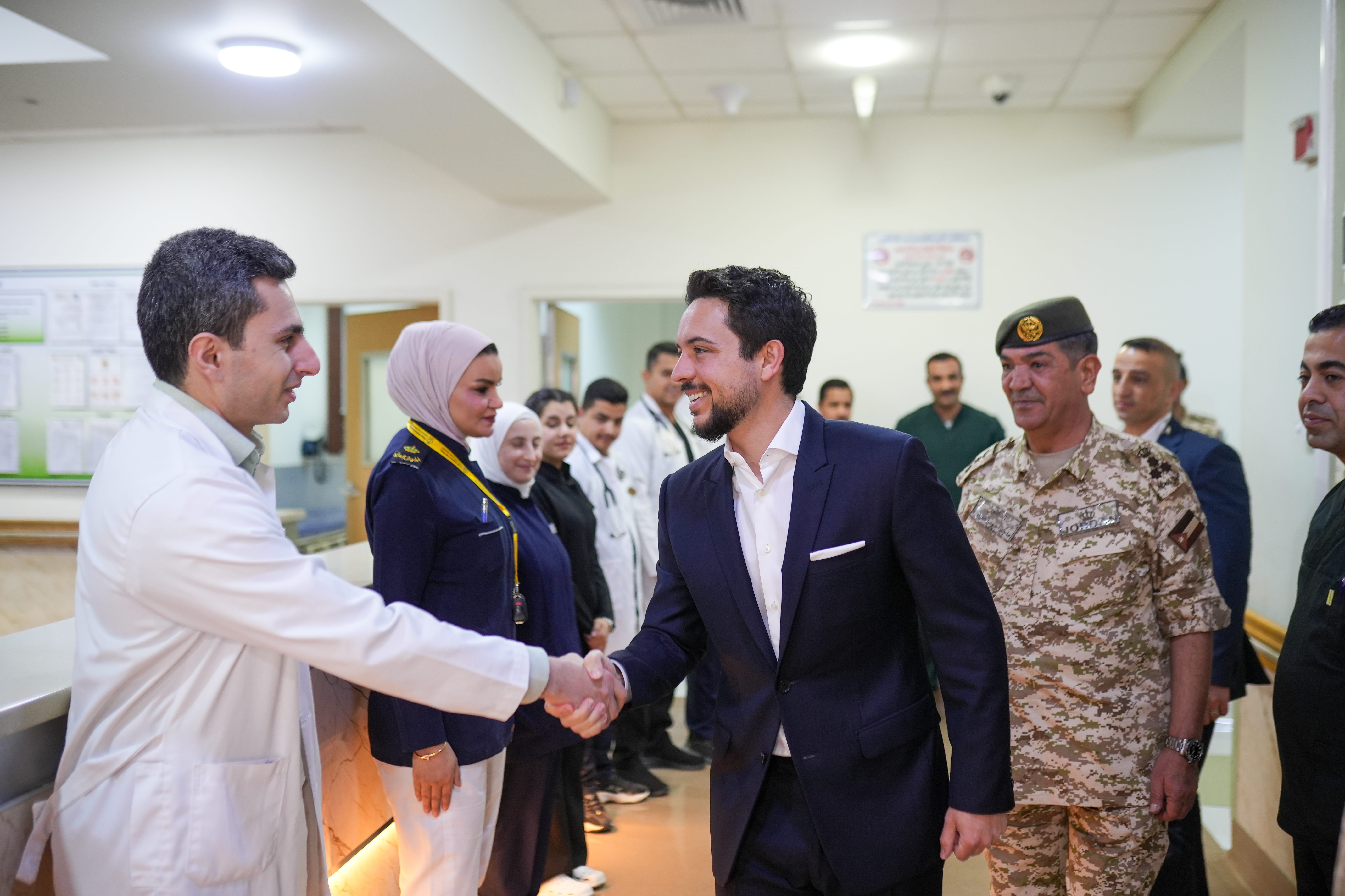 Madar Al-Saa Images 0.8326716837208368