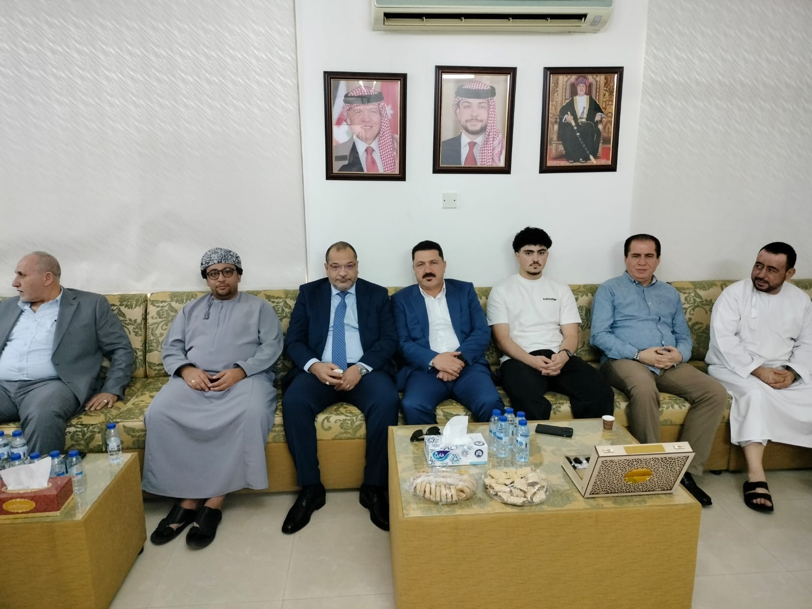 Madar Al-Saa Images 0.8847790305101395