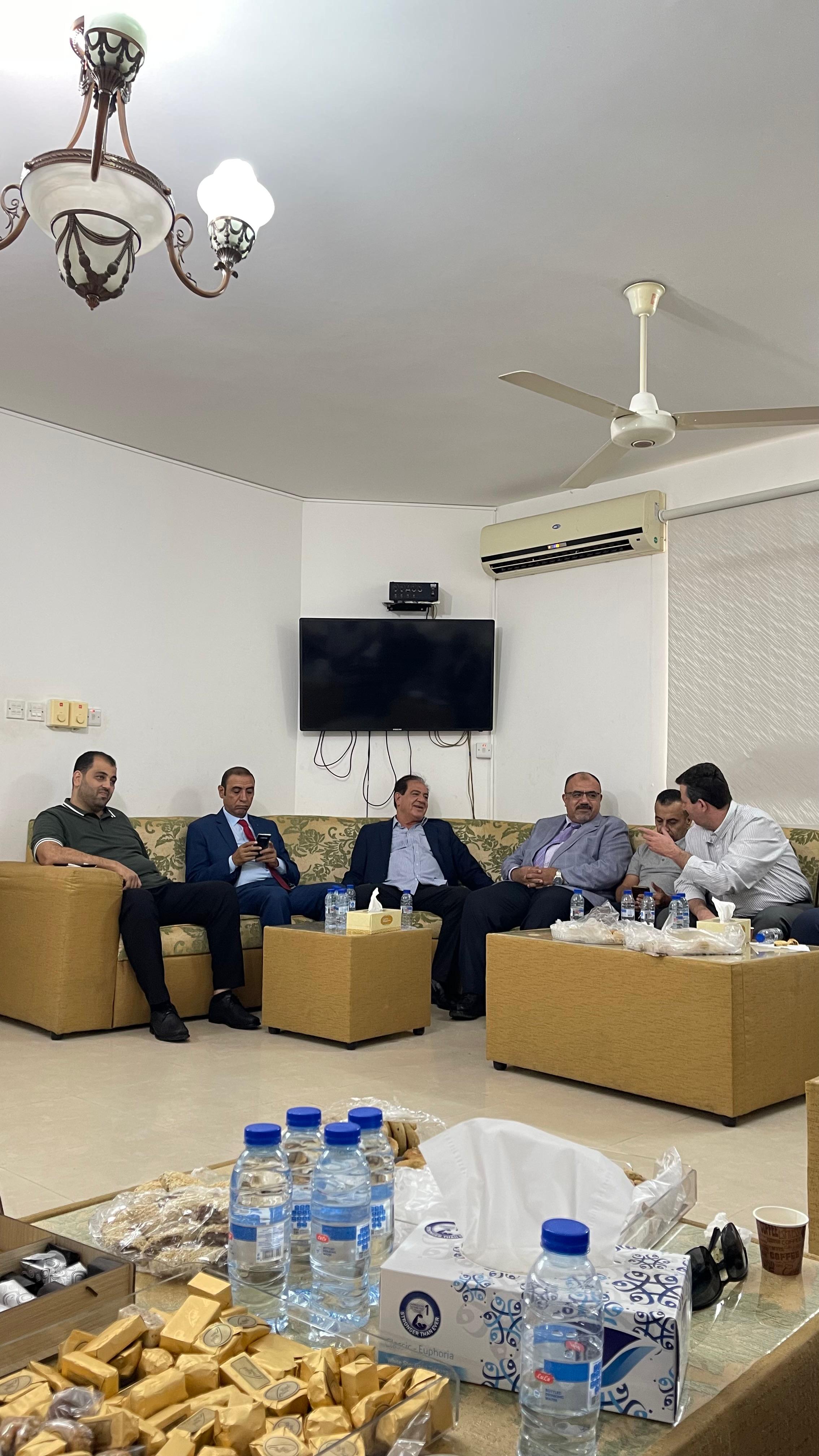 Madar Al-Saa Images 0.06427531313640888