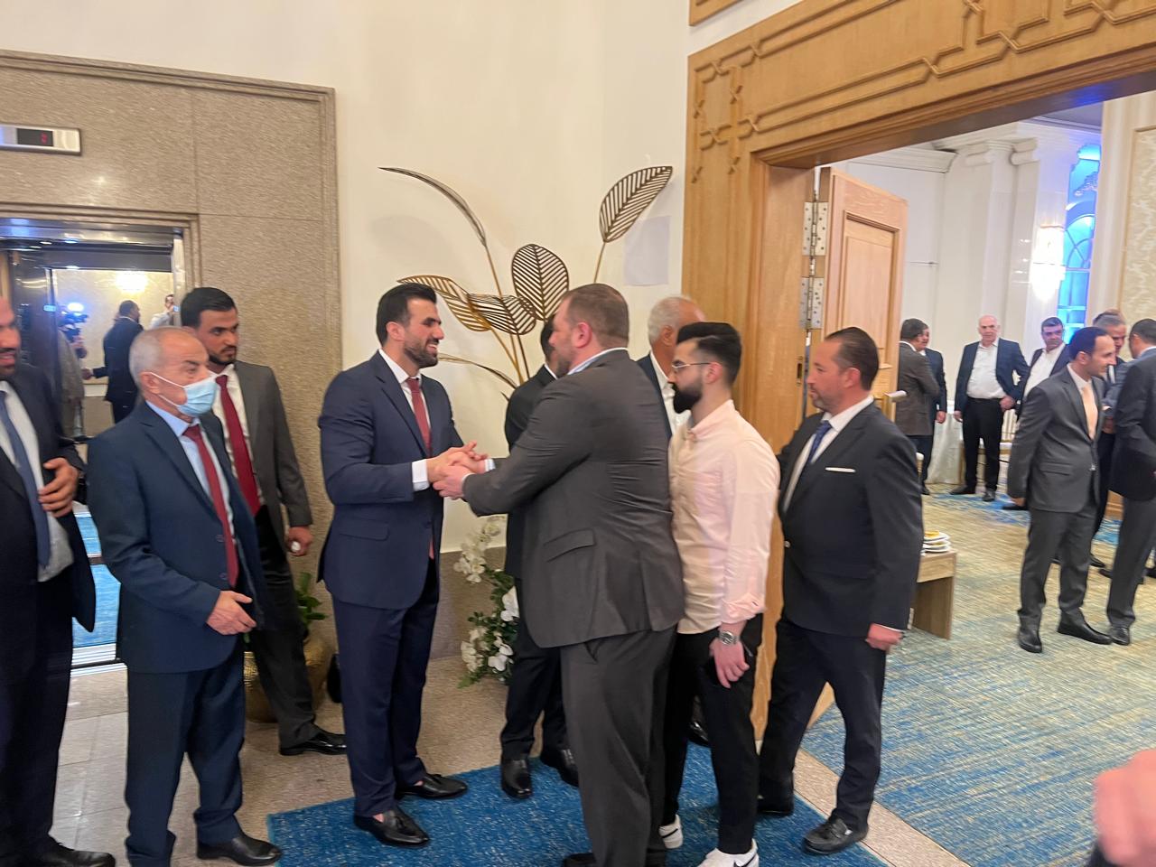 Madar Al-Saa Images 0.4823172028640921