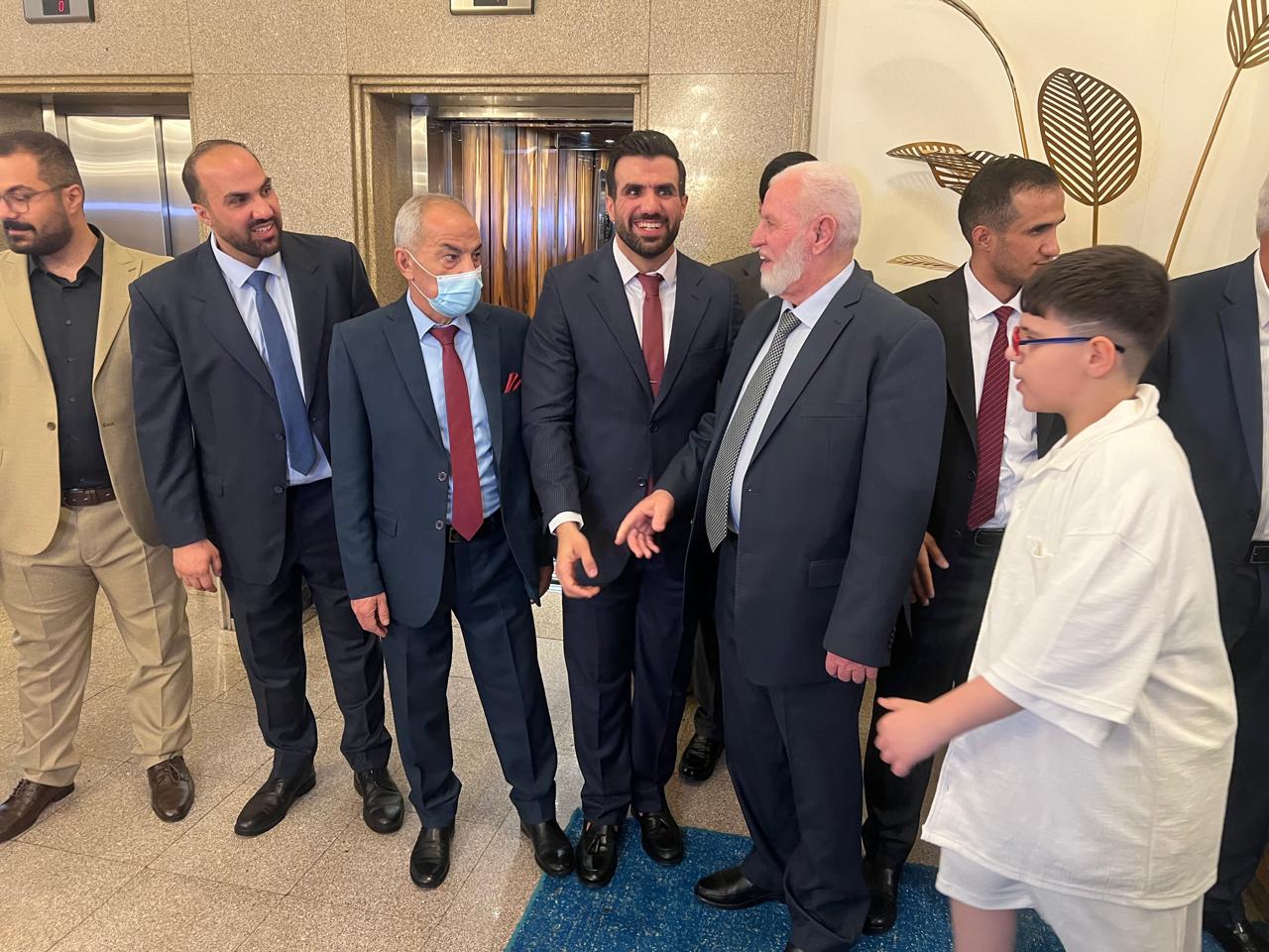 Madar Al-Saa Images 0.49964652175891366