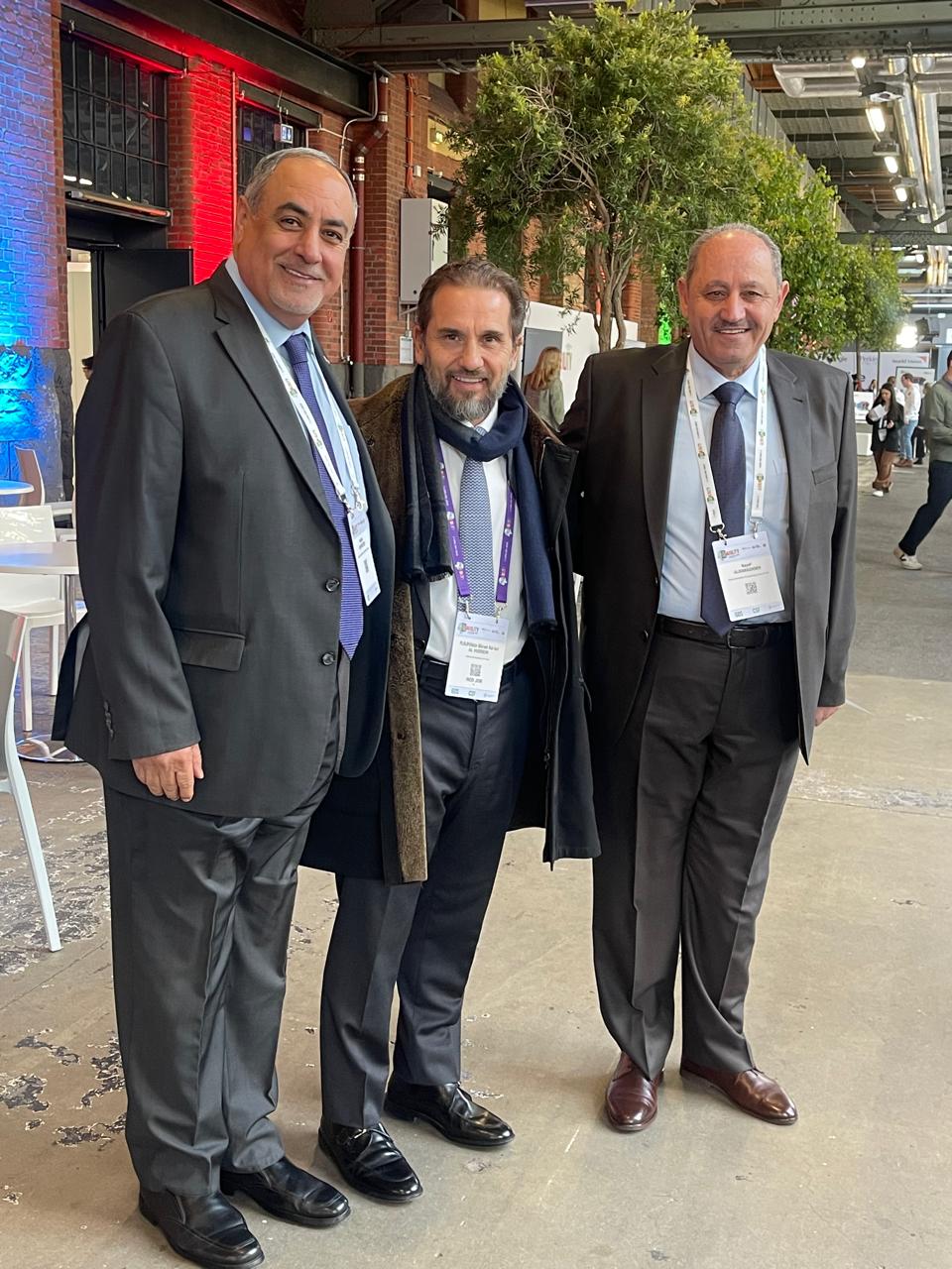 Madar Al-Saa Images 0.015673520087139847