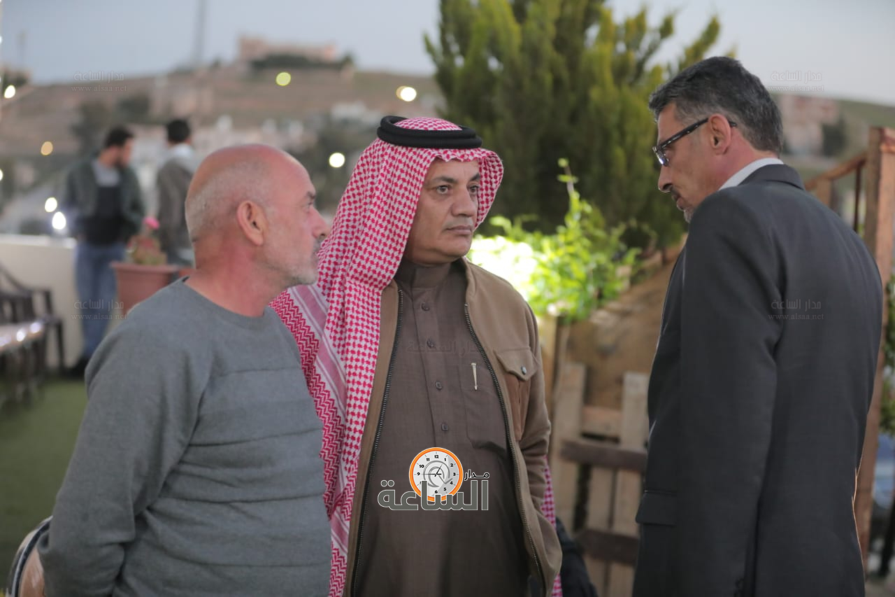 Madar Al-Saa Images 0.8368794107397182