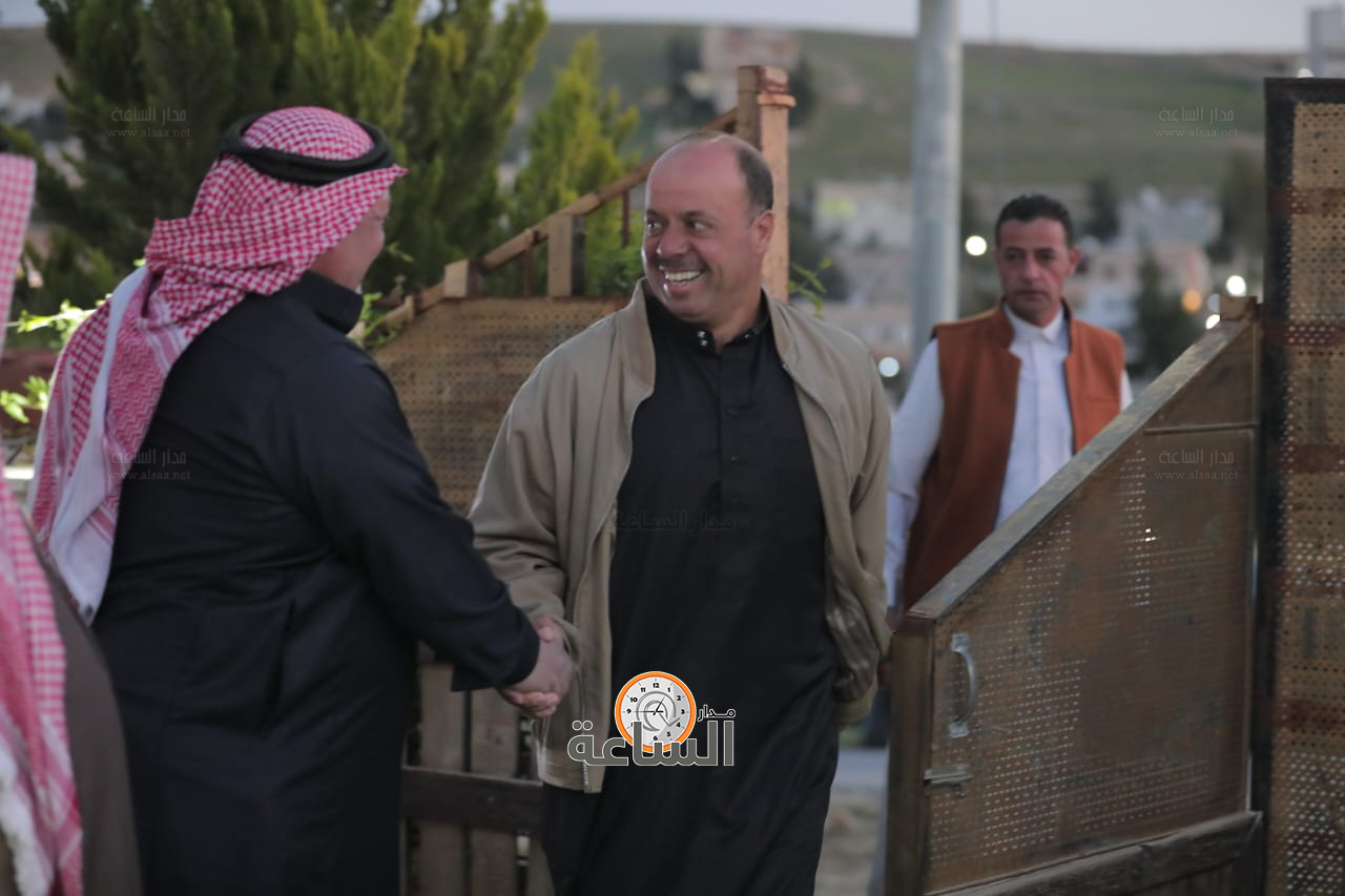 Madar Al-Saa Images 0.46658772241970214