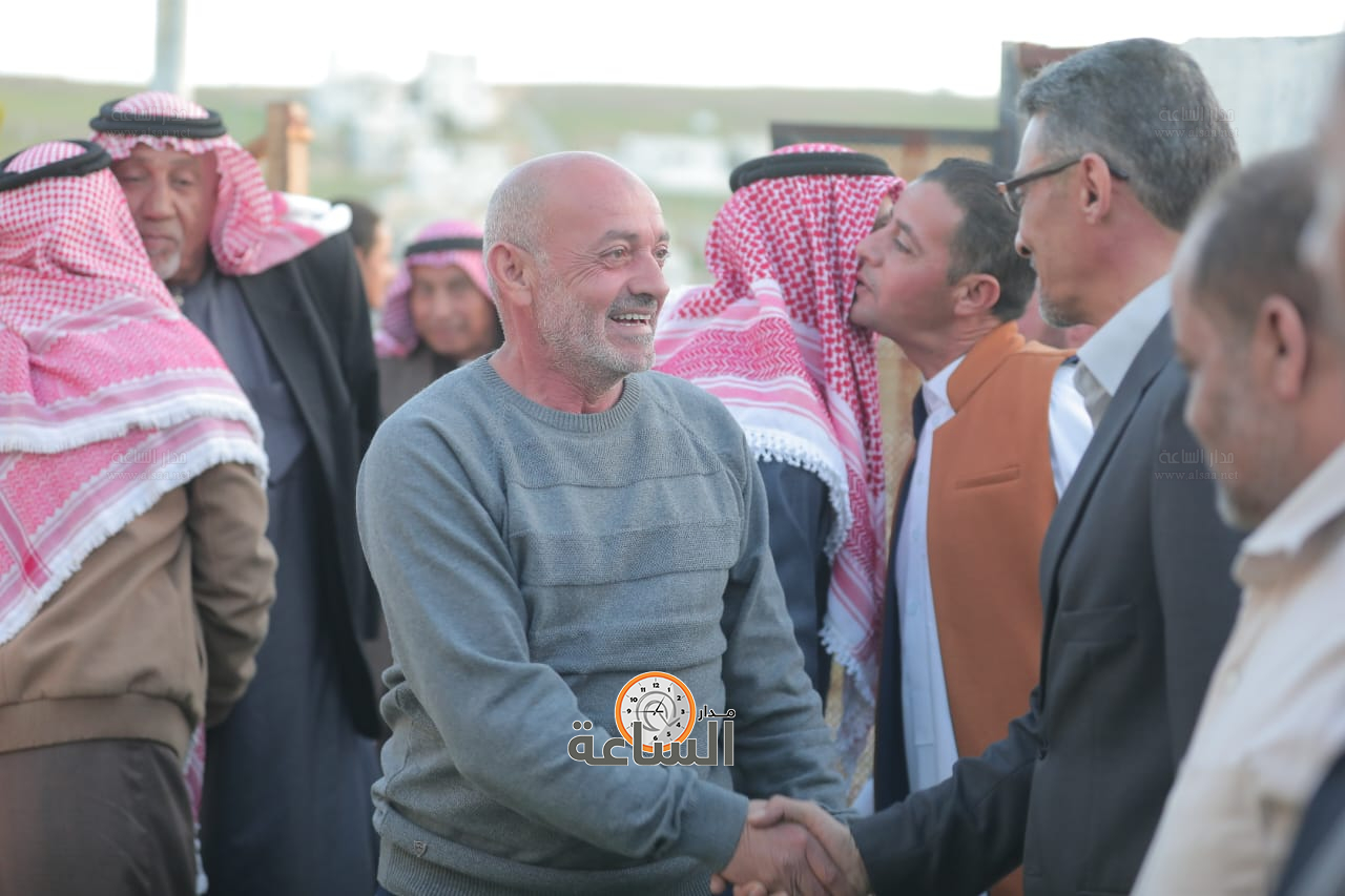 Madar Al-Saa Images 0.6763912224064945