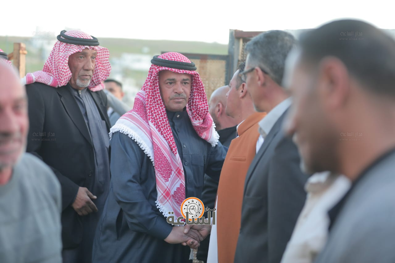 Madar Al-Saa Images 0.7822768592295095