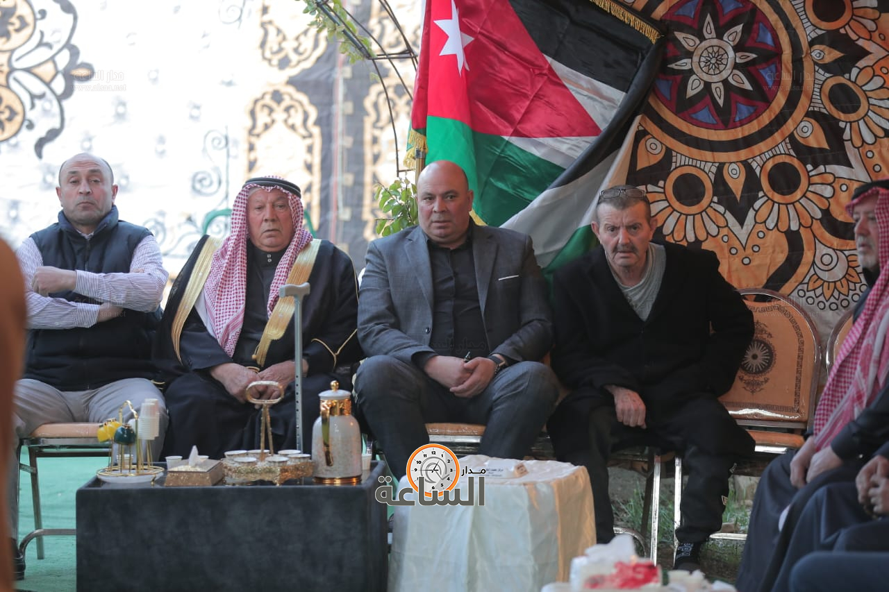 Madar Al-Saa Images 0.9544166875392055