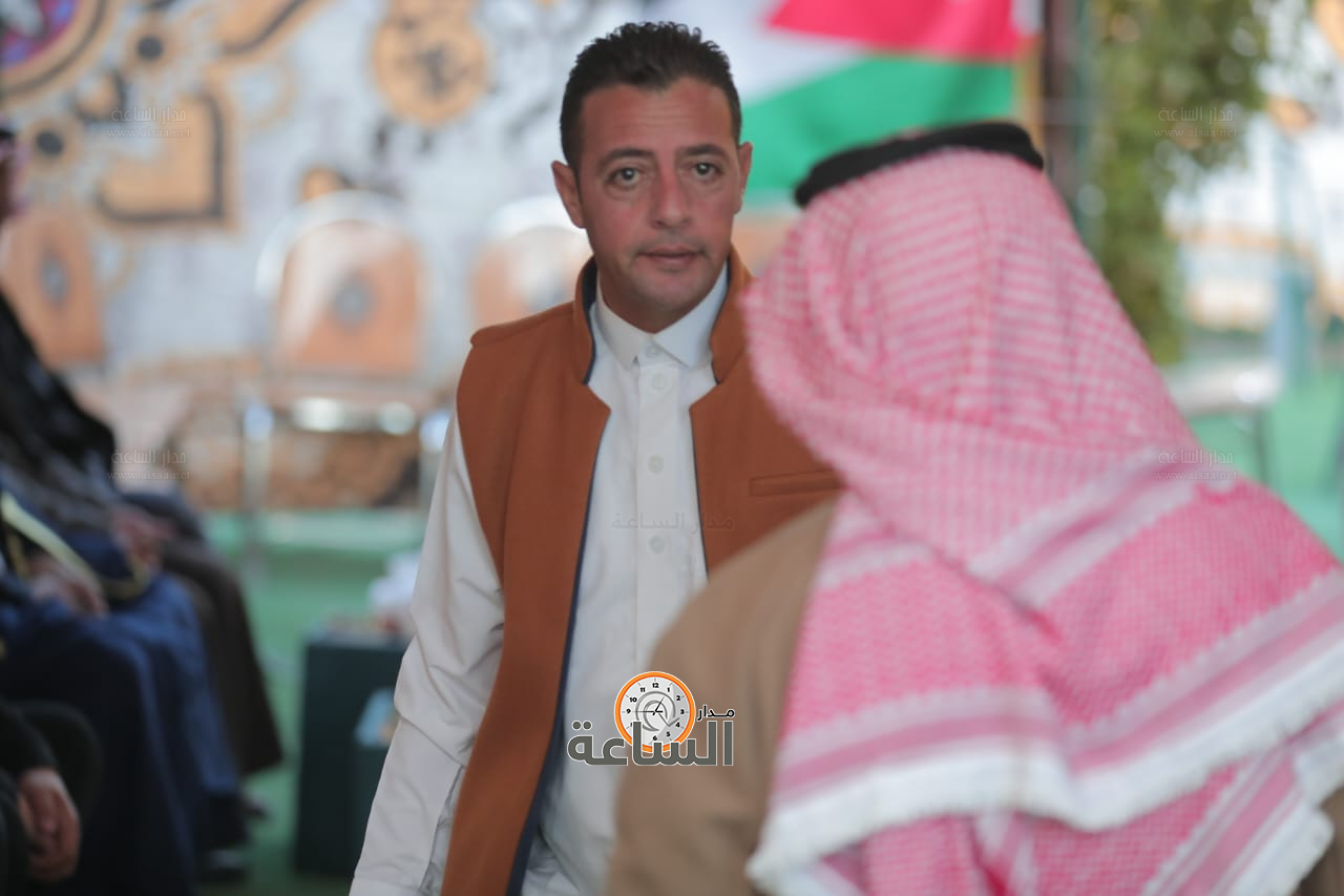 Madar Al-Saa Images 0.99993087229586