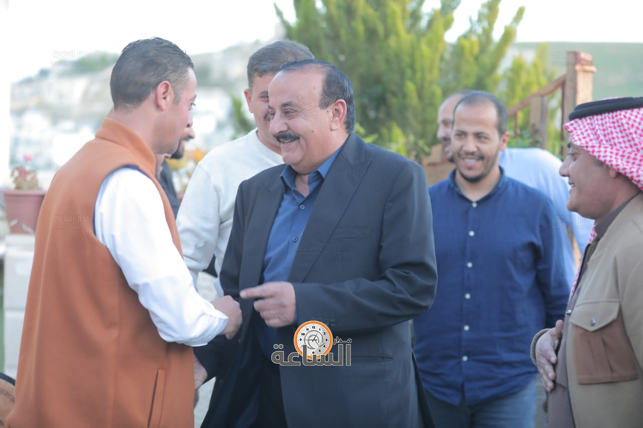 Madar Al-Saa Images 0.5977124437235954