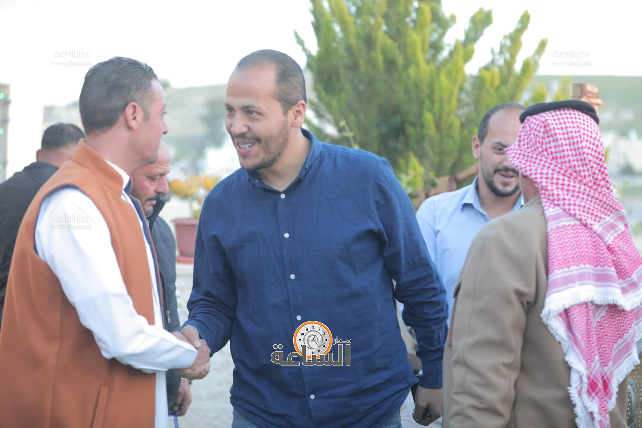 Madar Al-Saa Images 0.2614383038322199