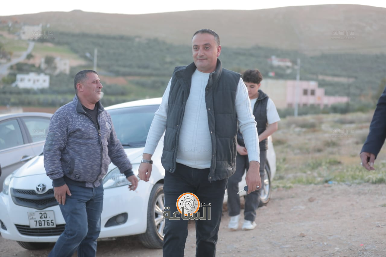 Madar Al-Saa Images 0.5486378800130747