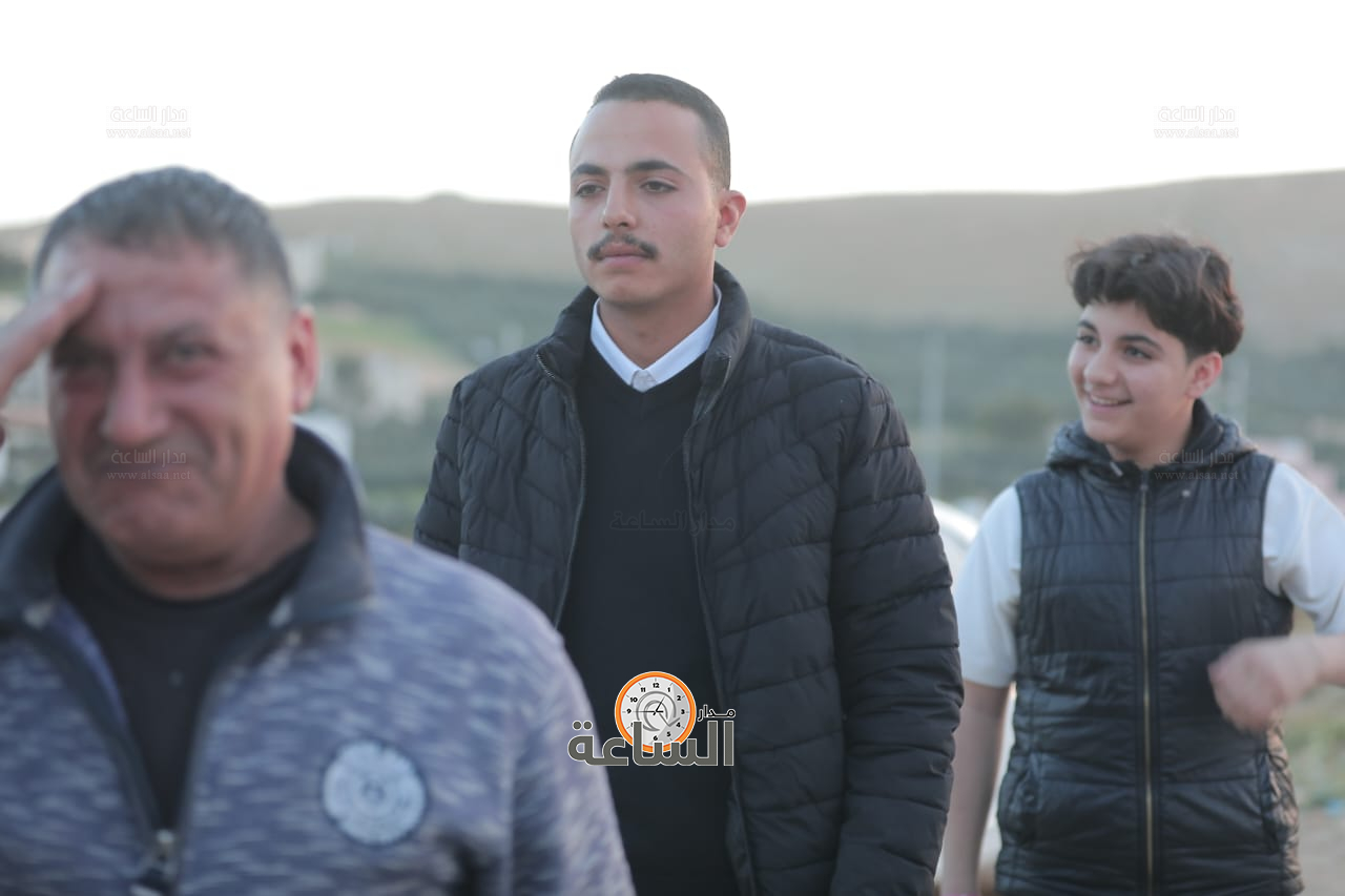 Madar Al-Saa Images 0.8771322610646033