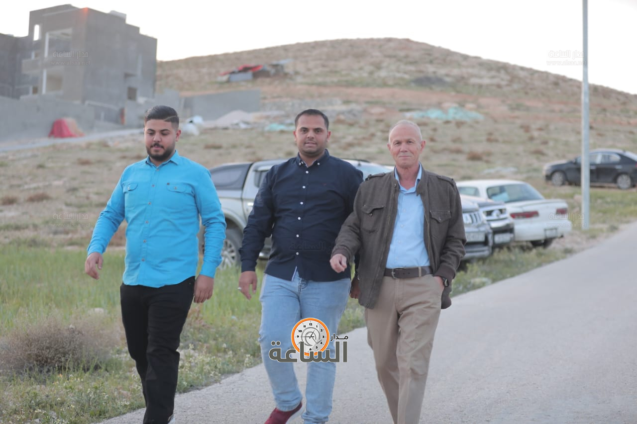 Madar Al-Saa Images 0.22288518118461065