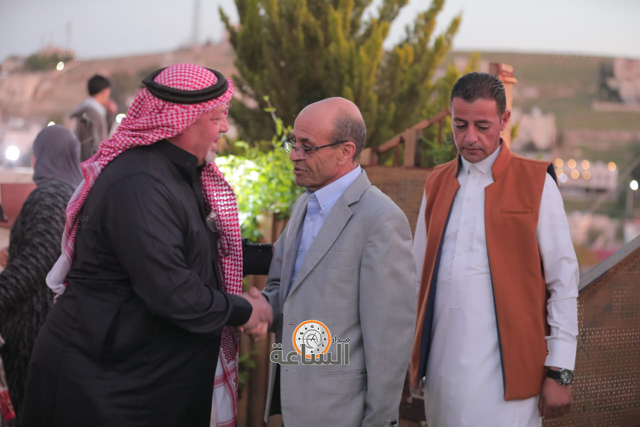 Madar Al-Saa Images 0.9973892114613221