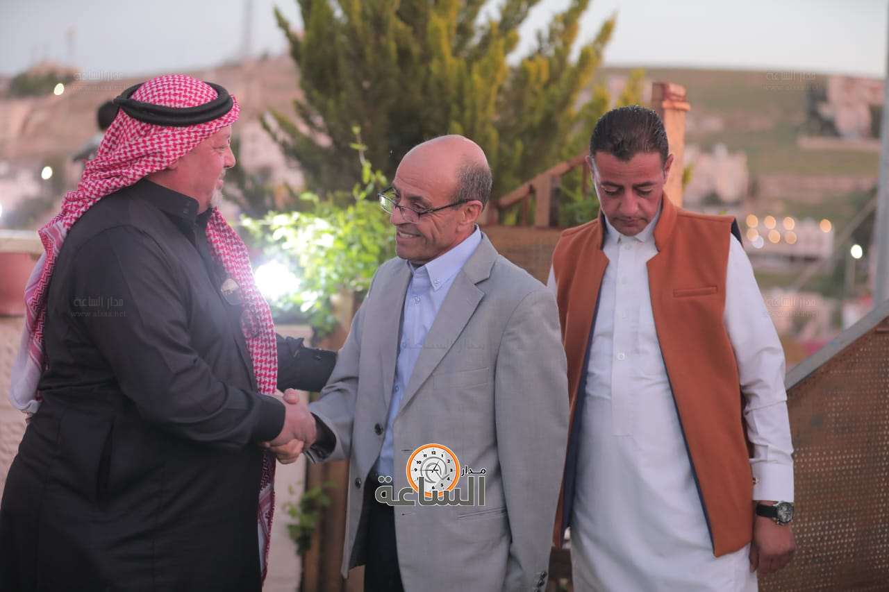 Madar Al-Saa Images 0.6553951197482395