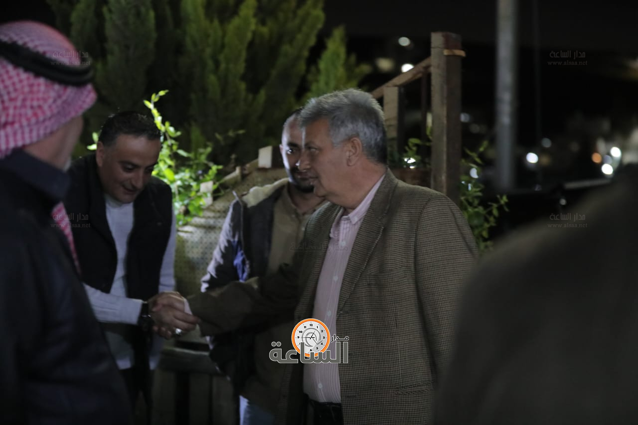 Madar Al-Saa Images 0.29667687186137526