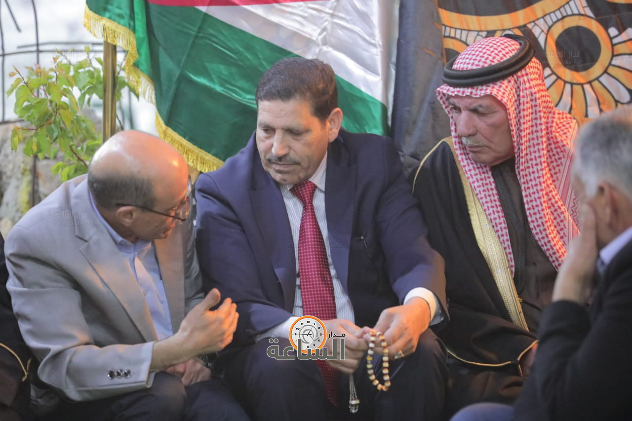 Madar Al-Saa Images 0.8809680023725832