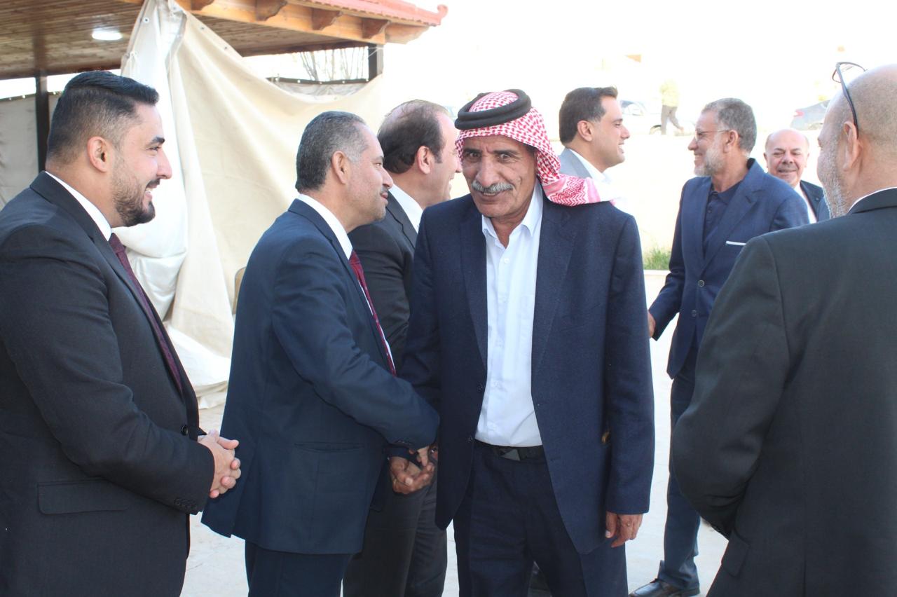 Madar Al-Saa Images 0.2287735544724221