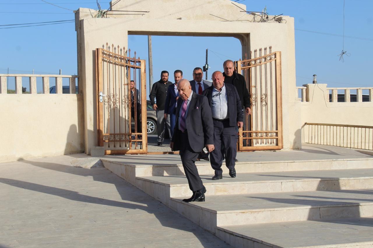 Madar Al-Saa Images 0.4817141630724182